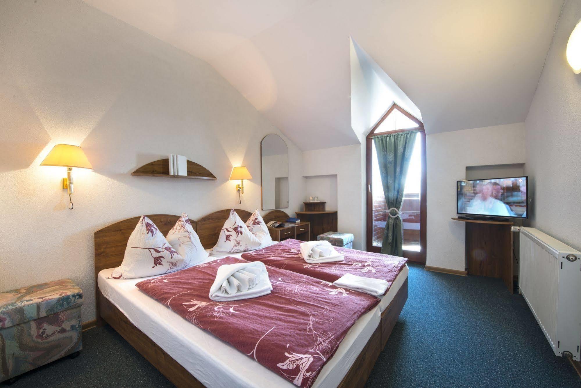 Penzion Pleso Strbske Pleso Exterior photo
